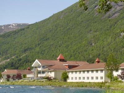 ホテル Loenfjord エクステリア 写真